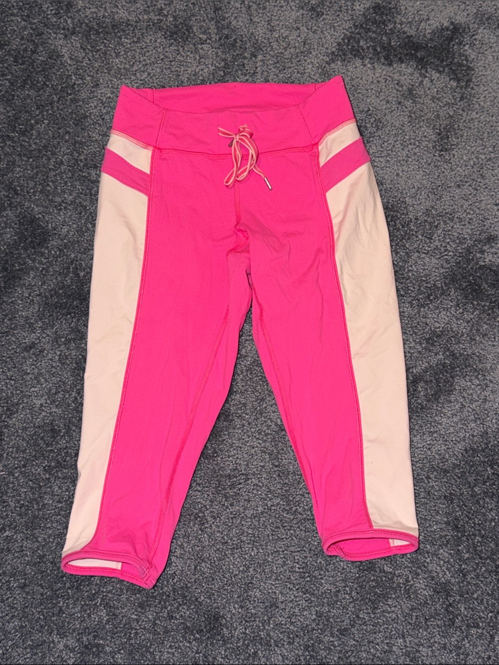 Lululemon Pink Colorblock Active Capris